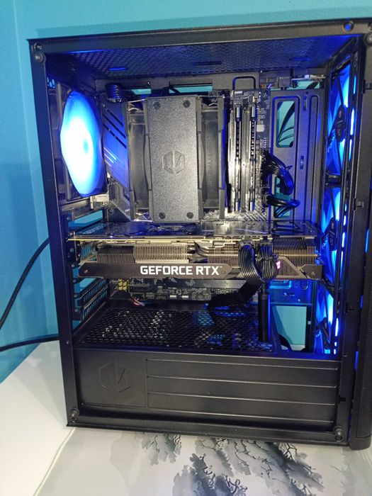 BESTIA Komputer Gamingowy RTX 3070 Ti + Ryzen 7 5800X