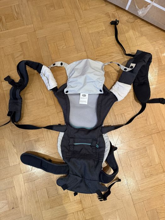Chicco hip seat carrier 3 in 1