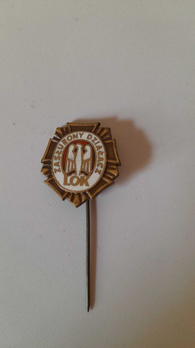 Wpinka przypinka odznaka Zasłużony Działacz LOK Liga Obrony Kraju