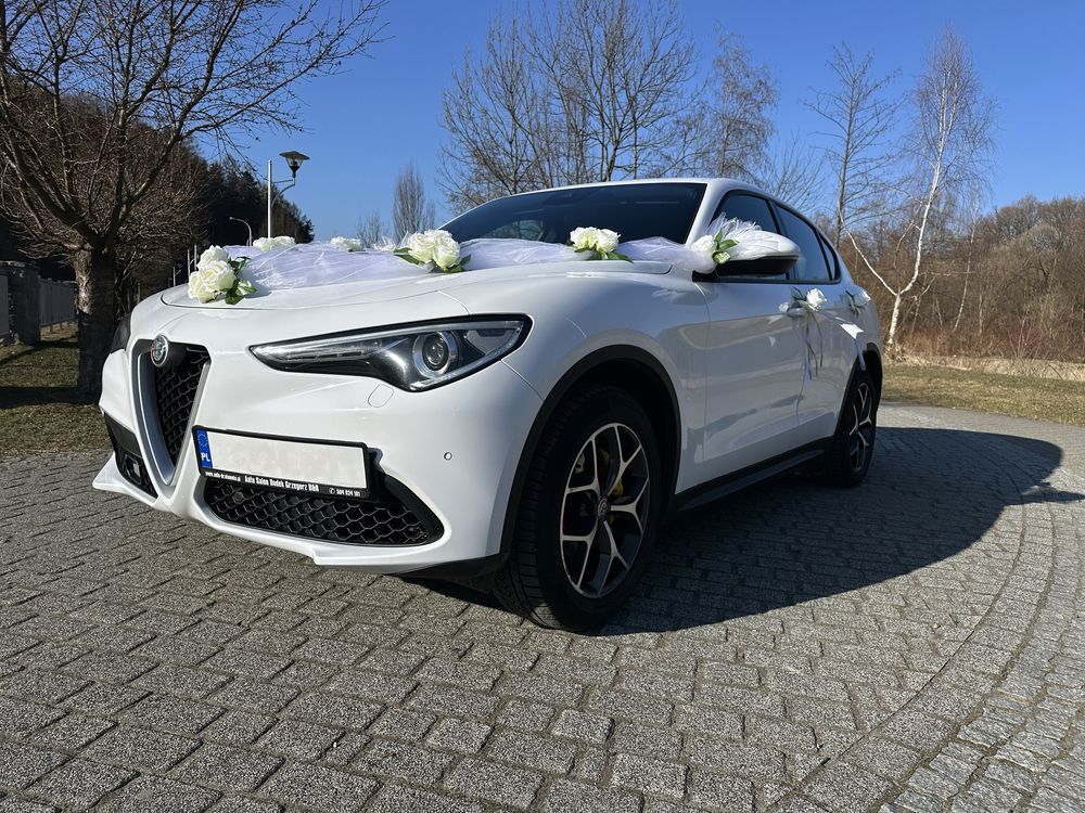 Alfa Romeo Stelvio to doskonały wybor na twój ślub.