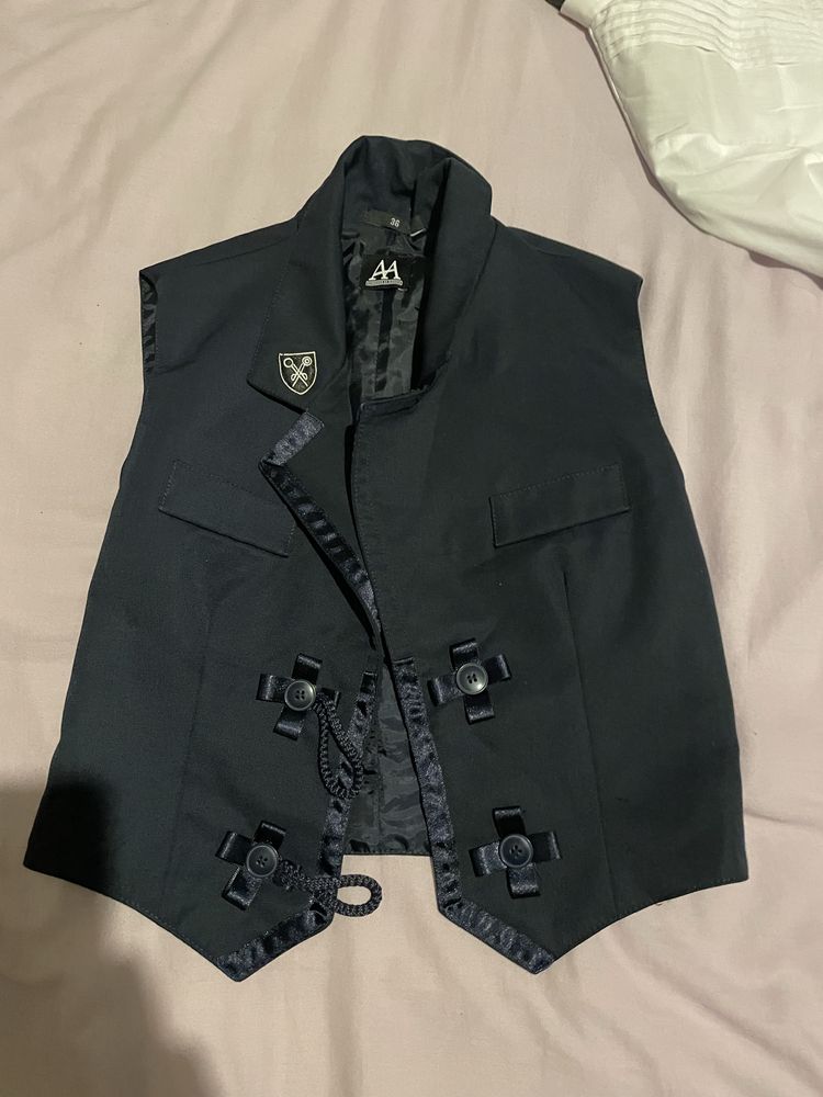 Vende-se traje universitário feminino UAlg como NOVO
