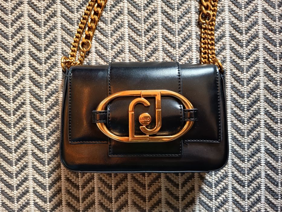 Mala a tiracolo preta marca Liu Jo