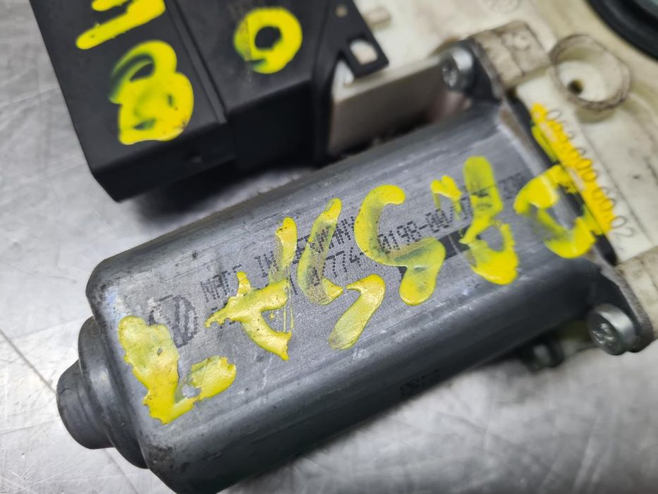 Motor vidro trás esquerdo VOLKSWAGEN Passat (3C2)