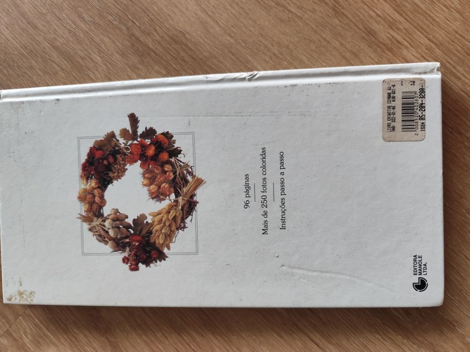 Livro coroas e guirlandas