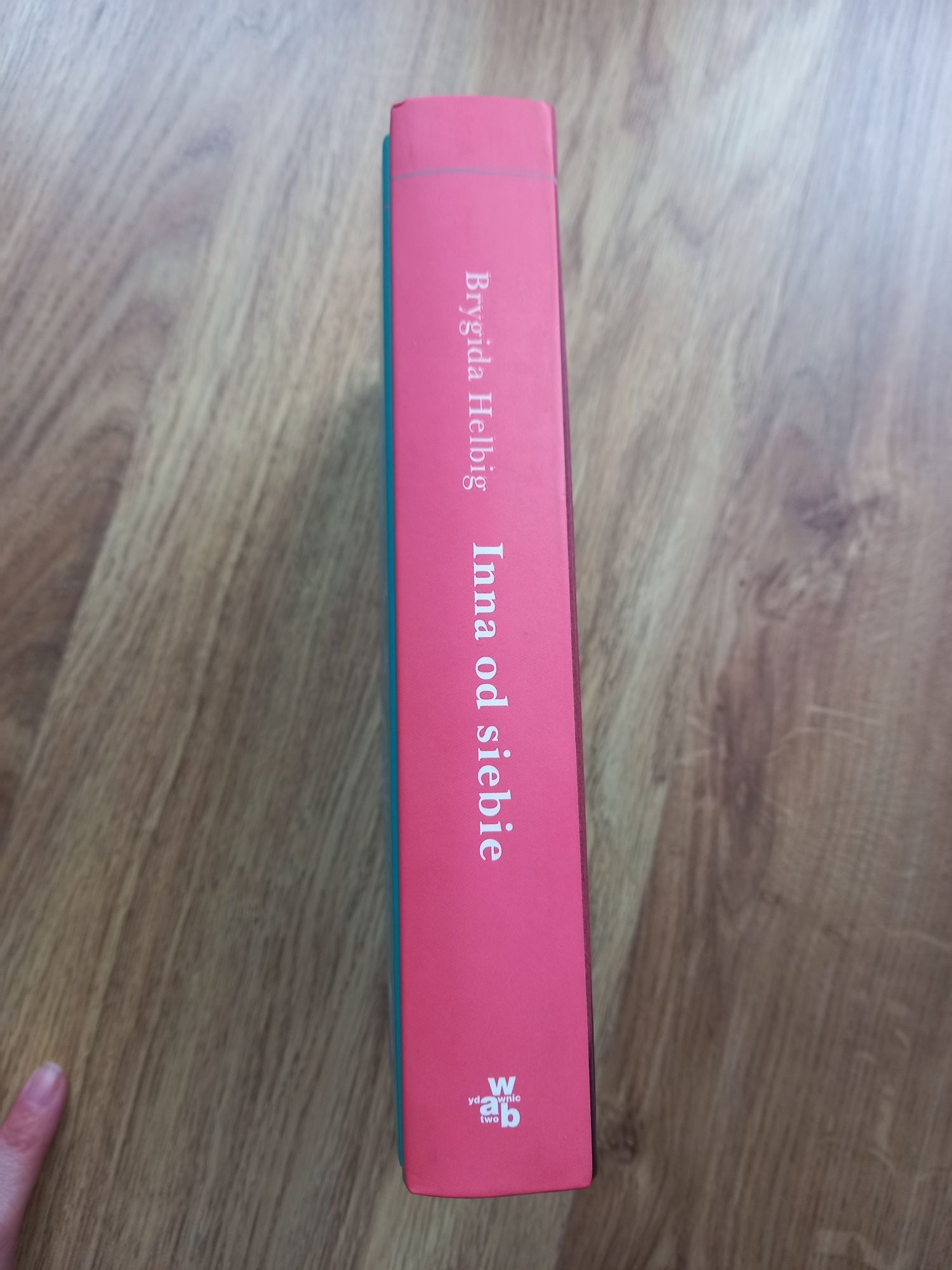 "Inna od siebie" - Brygida Helbig