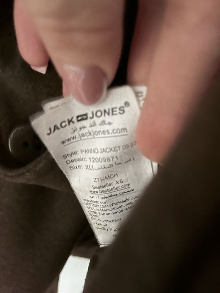 Lekki brązowy płaszcz Jack & Jones XL