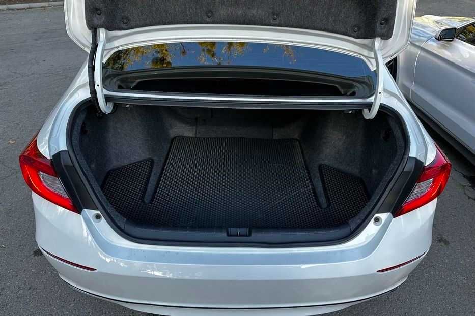 Продам Honda Accord EXL HYBRID 2018 64 тис. км.