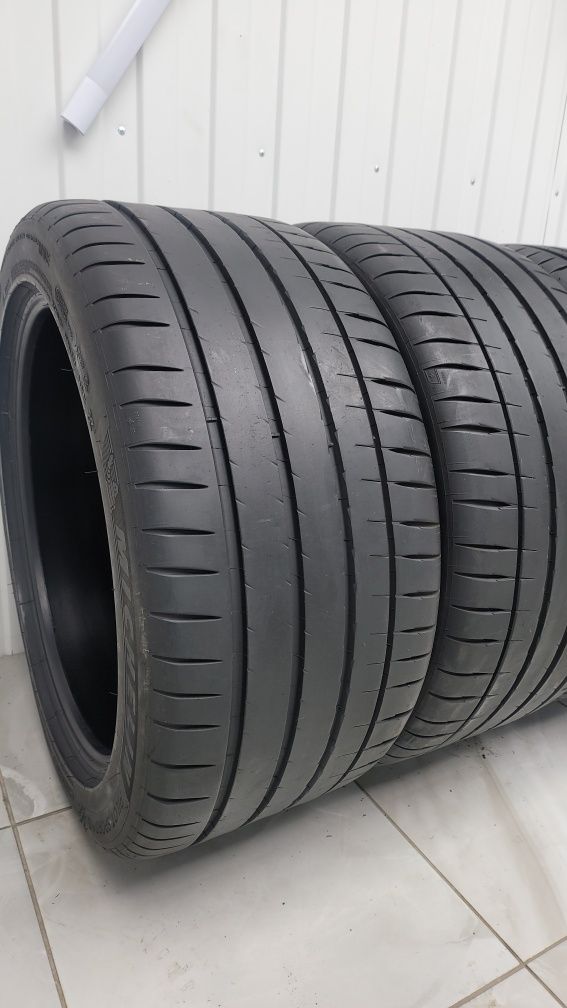 275 40 19/245 45 19 Michelin Pilot Sport 4