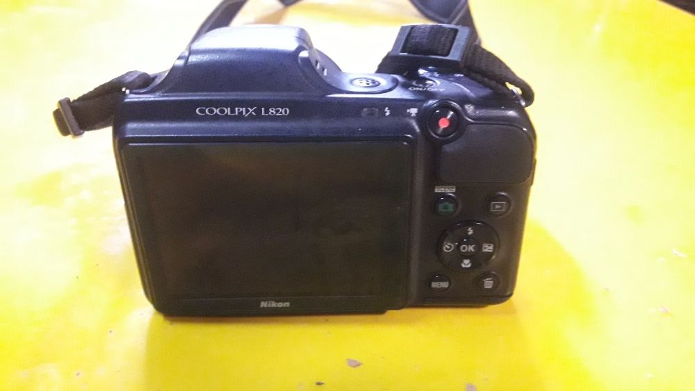 Aparat cyfrowy Nikon Coolpix l820 uszkodzony zamiana