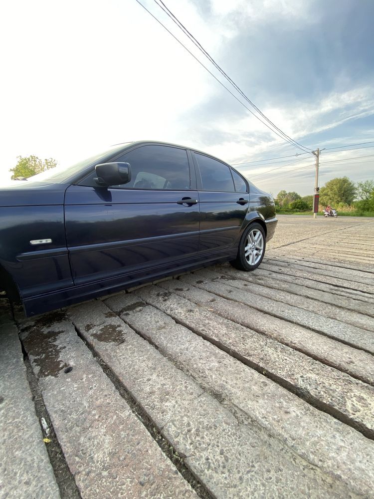 Продам bmw e46 2.0d