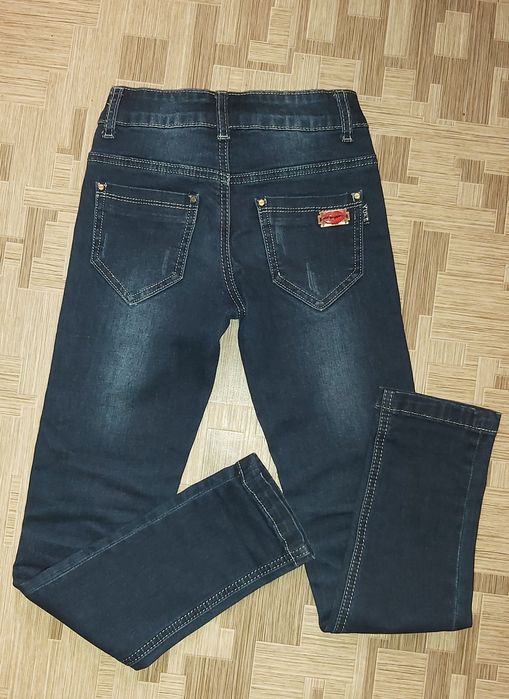 Джинсовий комплект на дівчинку.