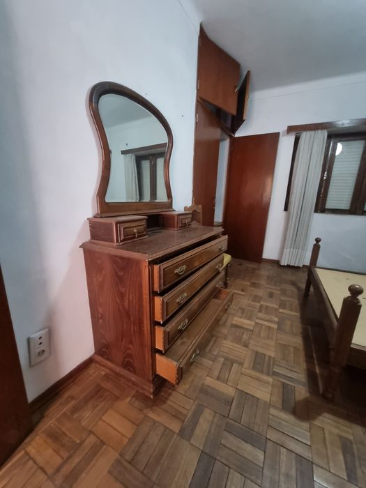 Quarto completo usado