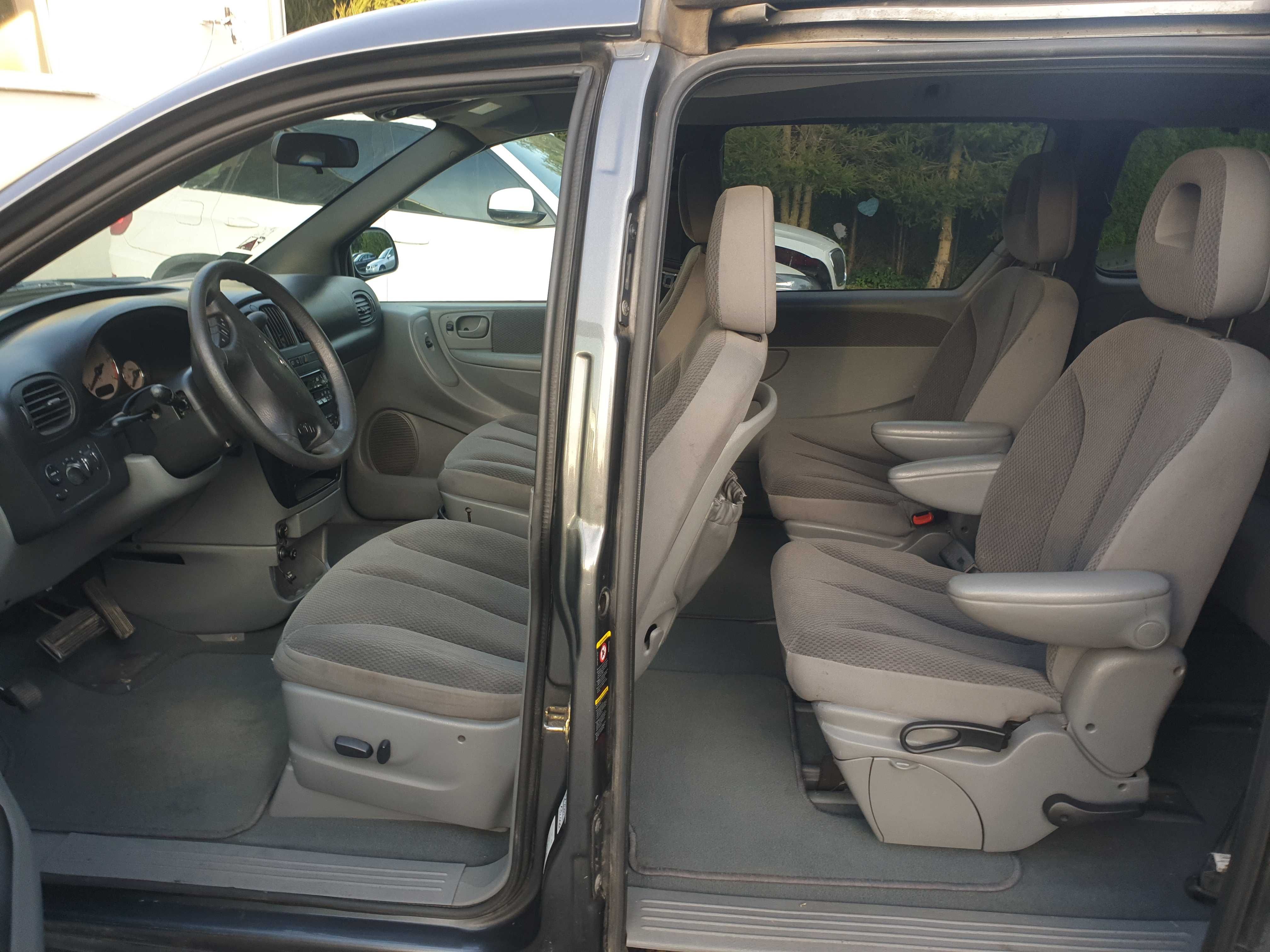 Chrysler  Voyager 2.8 CRD  możliwa zamiana na 4X4