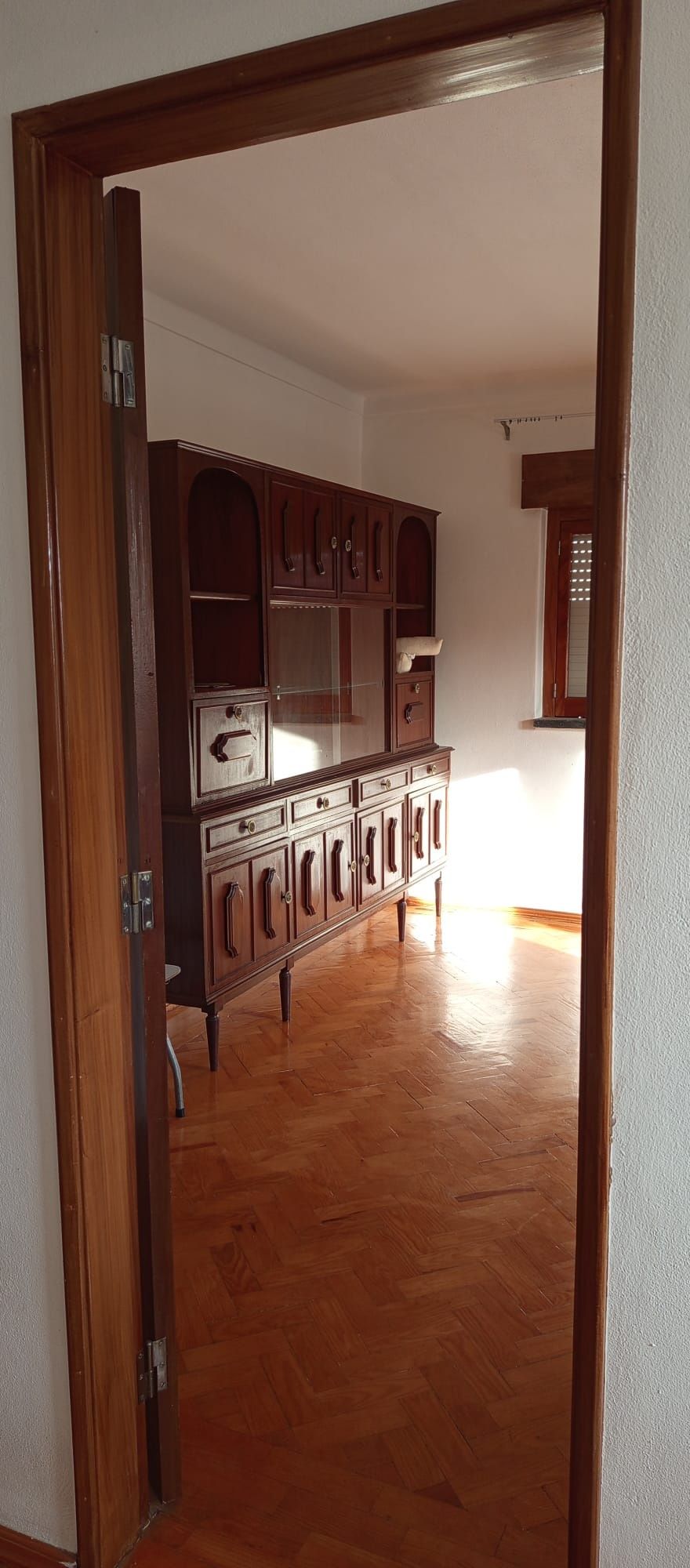 Vendo armário de sala de estar