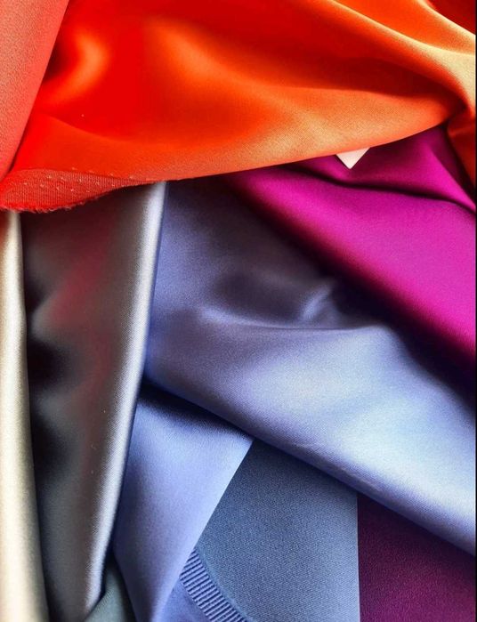 Атлас стрейч виробництво Італія