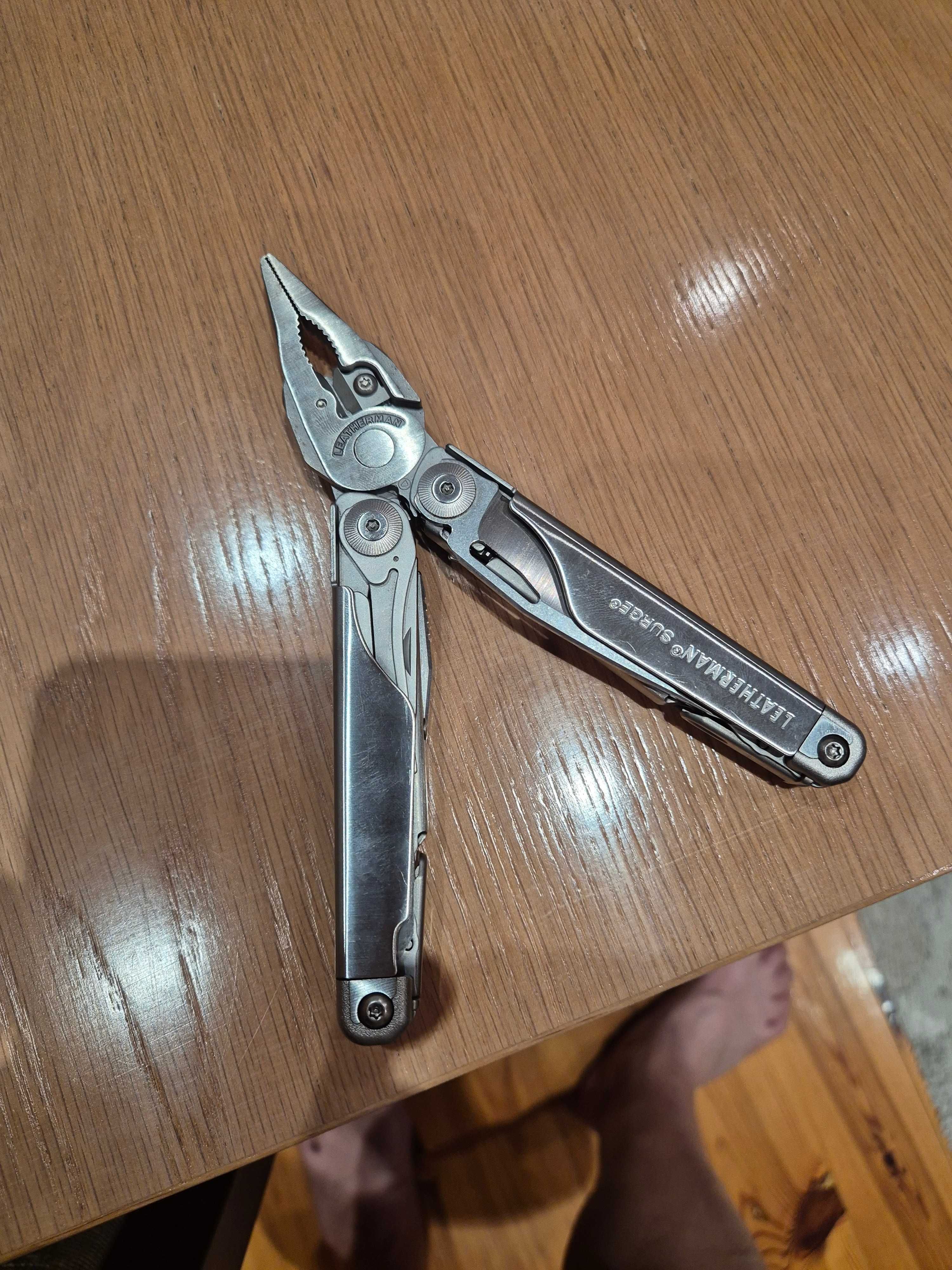 leatherman surge z etui