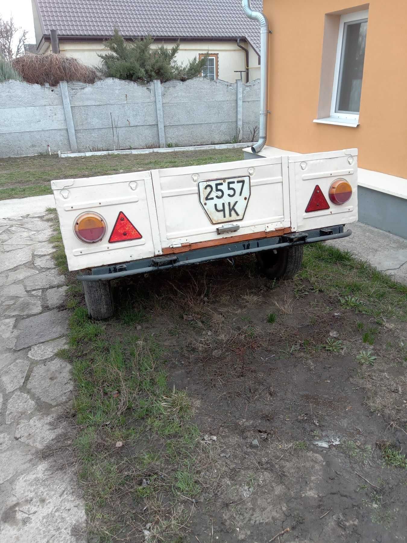 Прицеп автомобильный