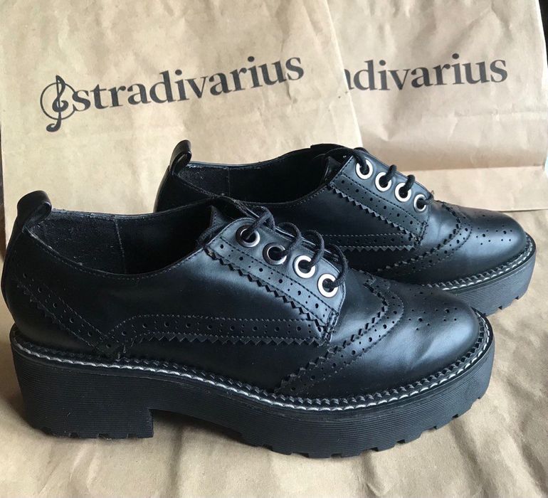 Броги жіночі Stradivarius (36 розмір)