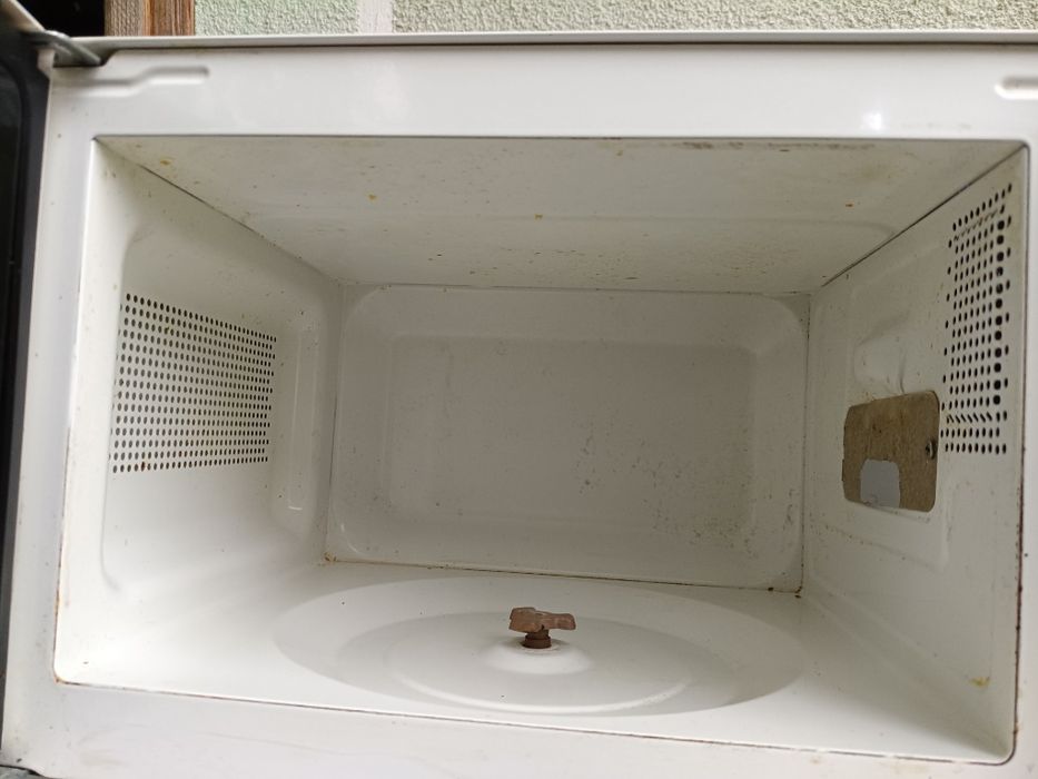 Мікрохвильова піч