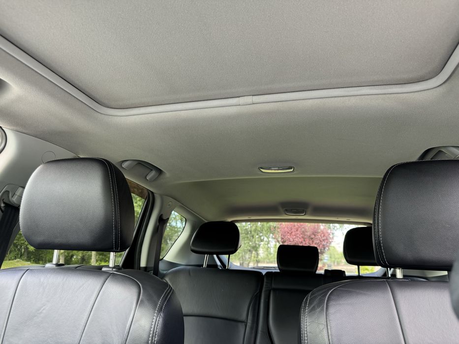 Продаю Mitsubishi Outlander