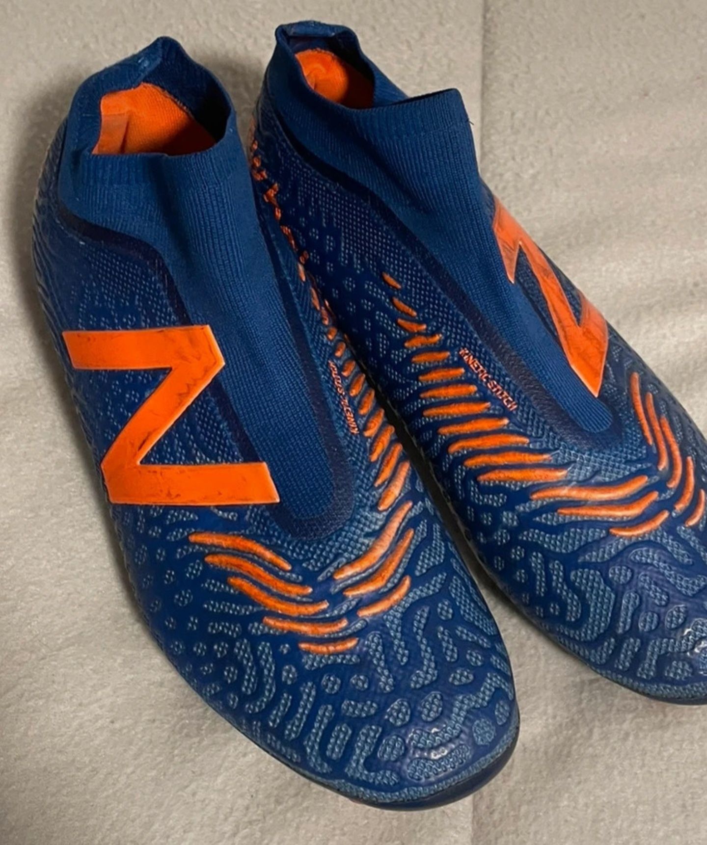 Chuteiras New Balance Tekela v3 AG