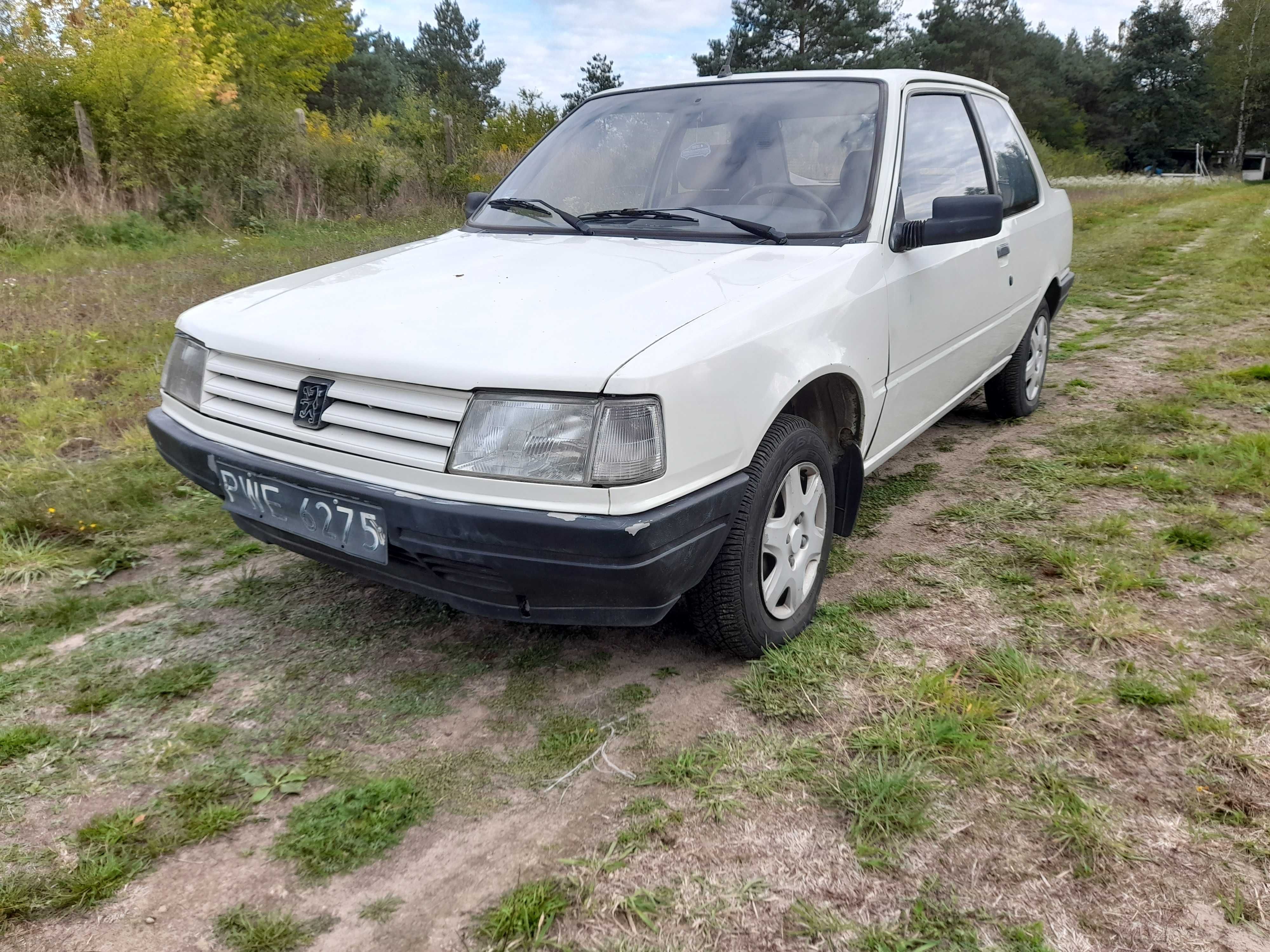 Peugeot 309 rok 1990