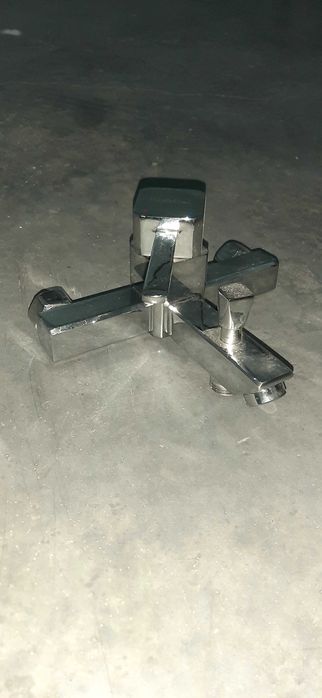 Torneira misturadora de Banheira