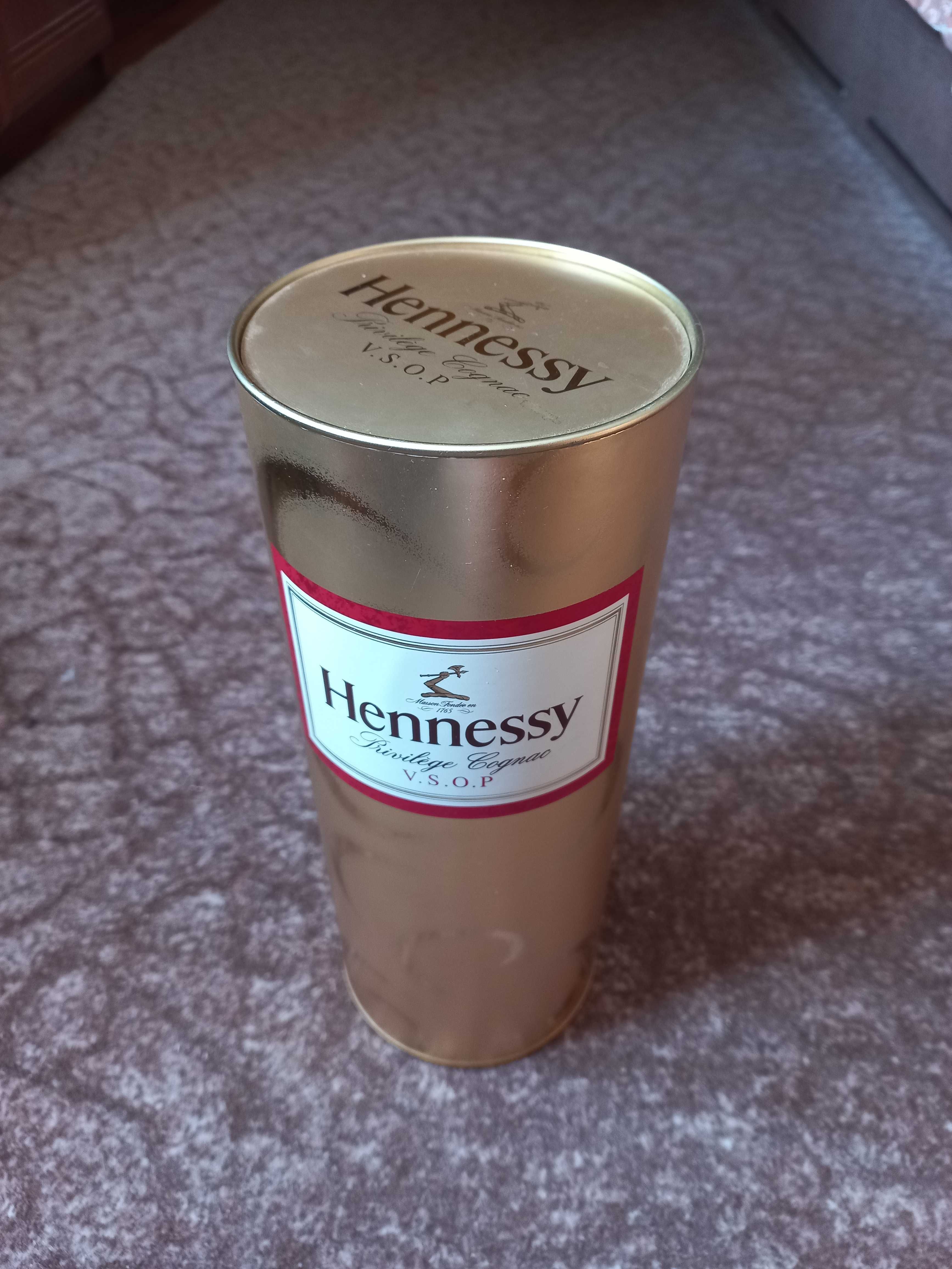Тубус от Hennessy, V.S.O.P