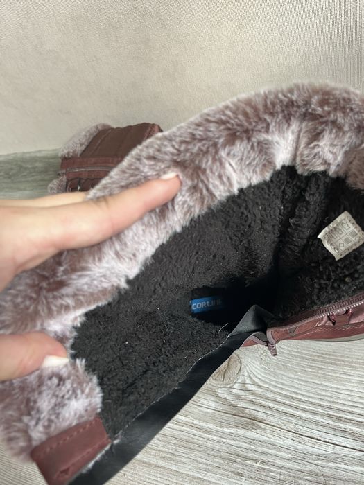Зимові чоботи,сапожки в ідеальному стані устілка 23,5
