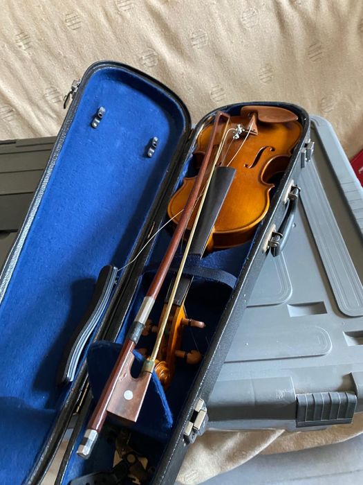 Violino crianca para reparar