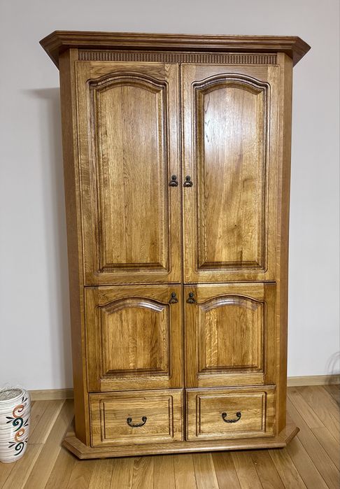 SPRZEDAM drewnianą SZAFĘ- dębową