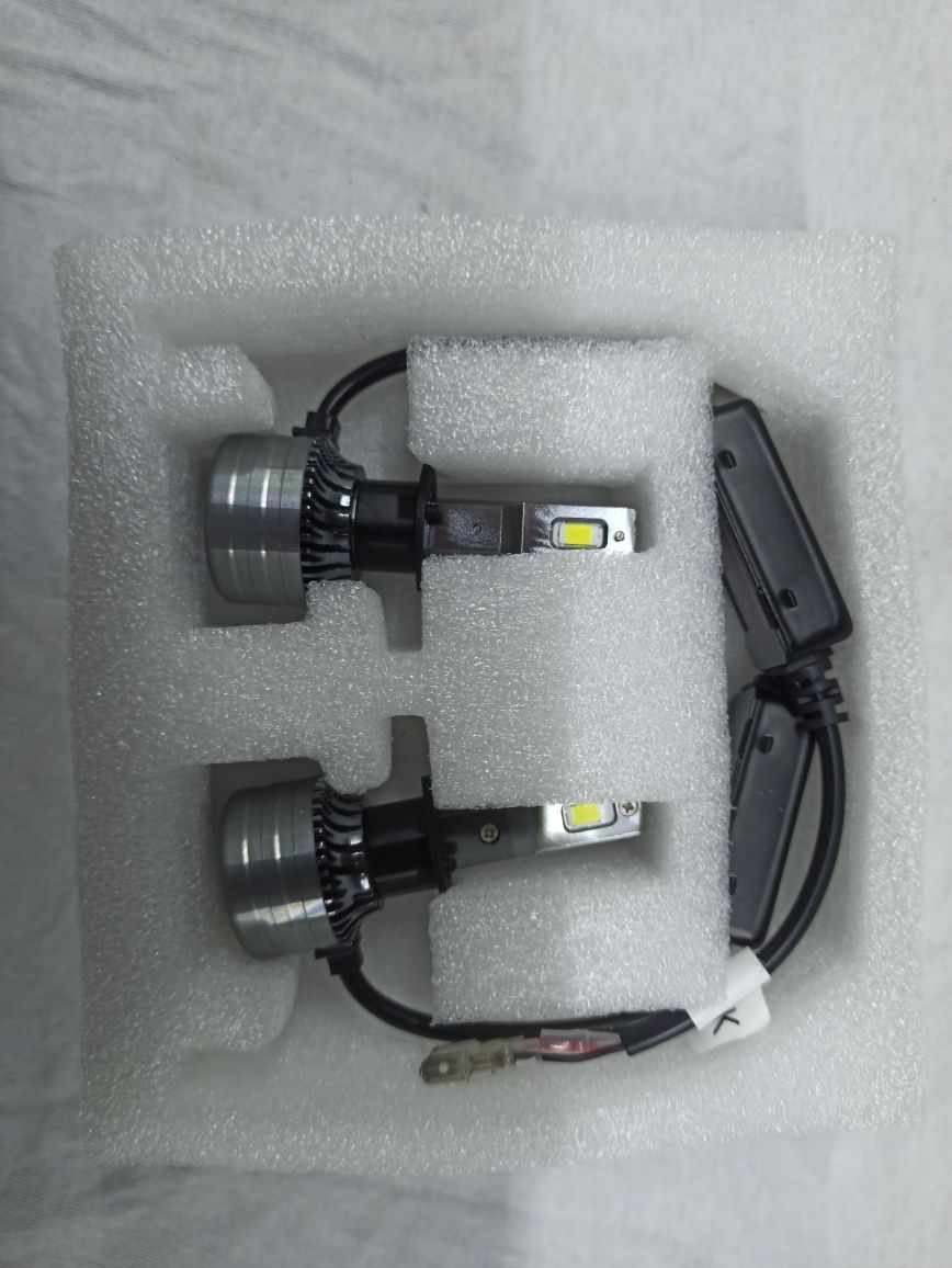 Lâmpadas de Led H4 e H1