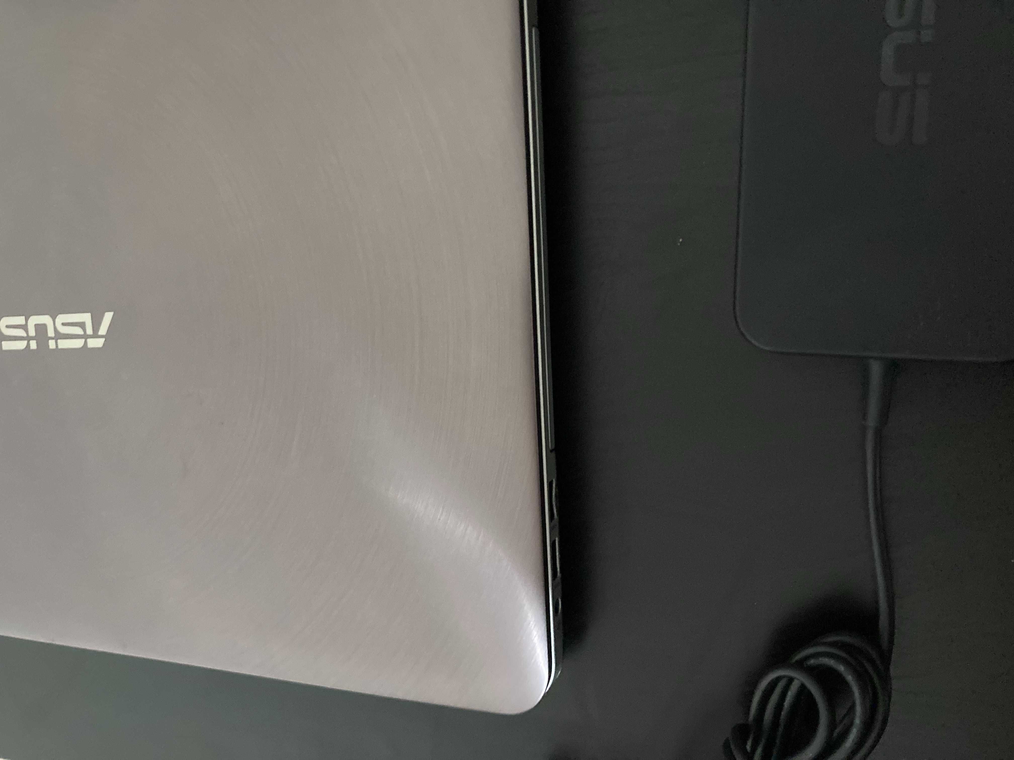 Notebook ASUS N552V – Intel Core i7, 8GB RAM, 1TB, GTX 950M 4GB