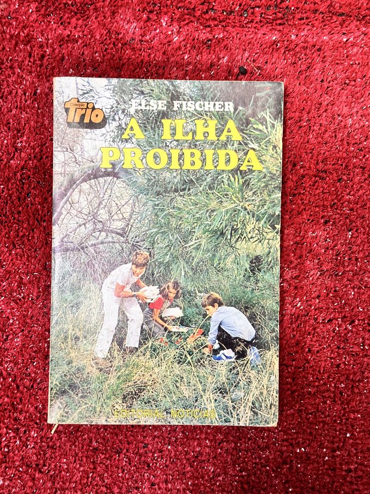 4 livros titulos variados