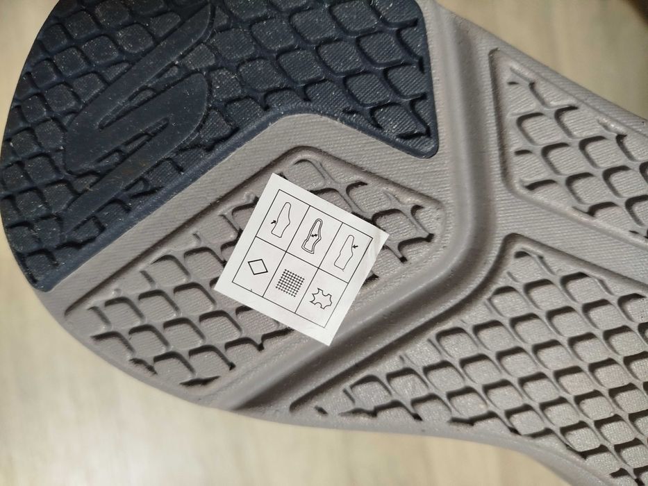 Кроссовки зимние замшевые Skechers Go Run Elevate