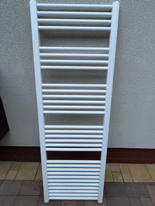 grzejnik, kaloryfer łazienkowy NOwy 50 x 146 biały