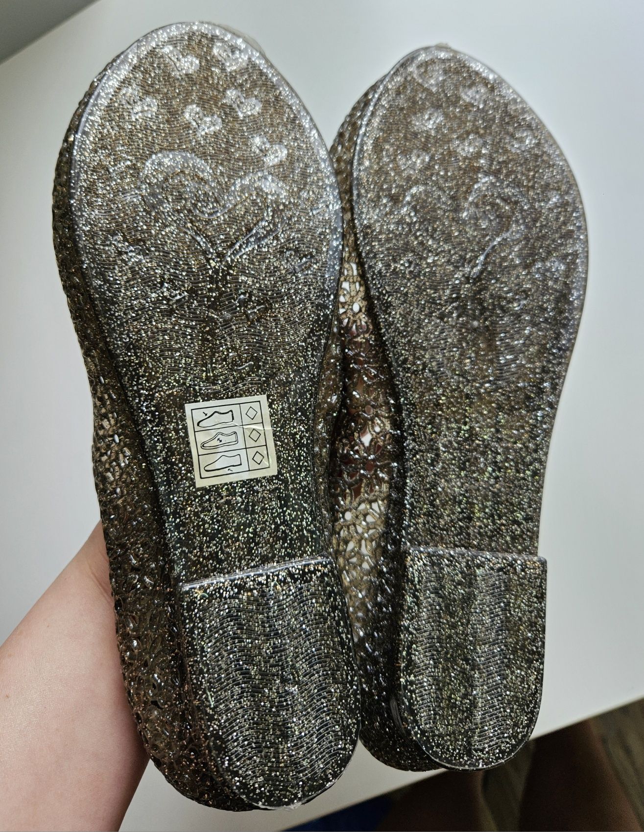 Nowe buty gumowe srebrne brokat 41 baleriny