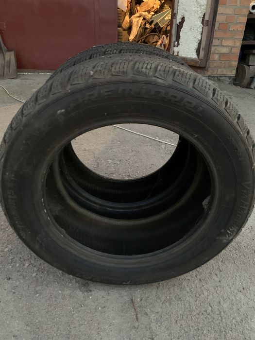 Продам резину зима R 15 размер 195/55