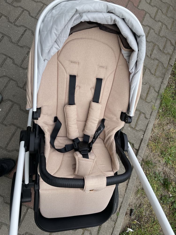 Wózek Venicci Tinum 2.0 Gold Island 2w1