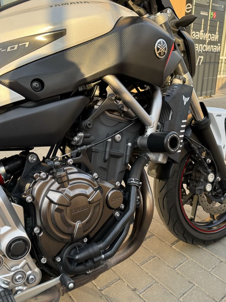 Продам Yamaha MT-07