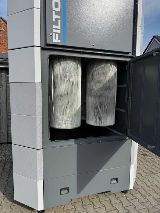 Odciąg mgły olejowej z hali, wieża wentylacyjna ESTA Filtower L-160