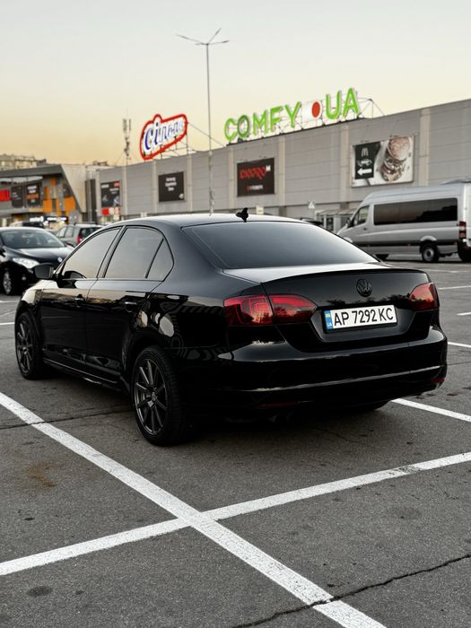 Volkswagen Jetta 2.0 TDI 2012