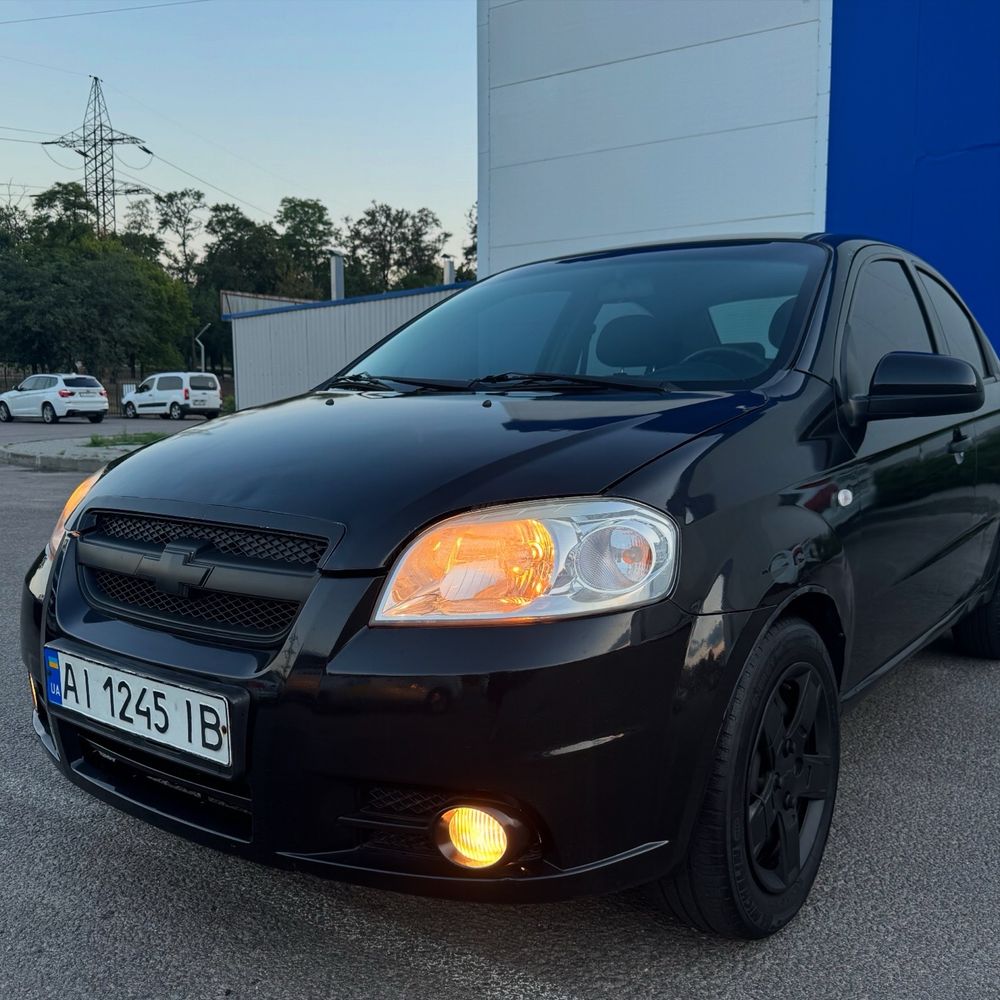 Chevrolet Aveo 2008 год 1.5 газ/бензин!