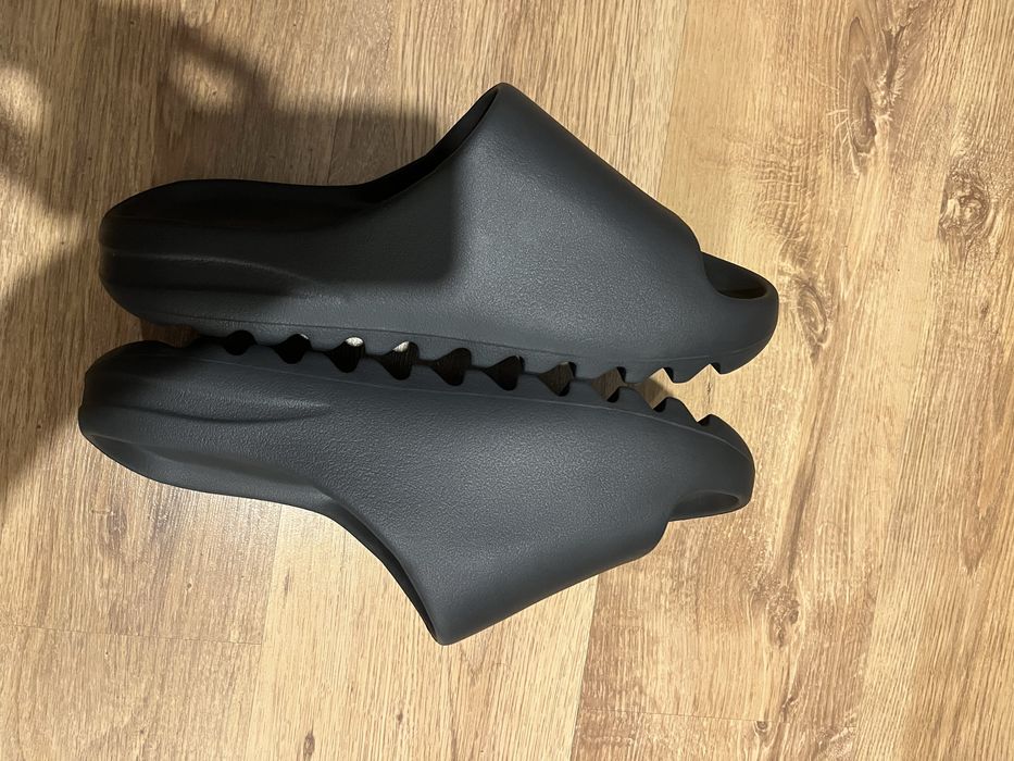 Yeezy Slide klapki