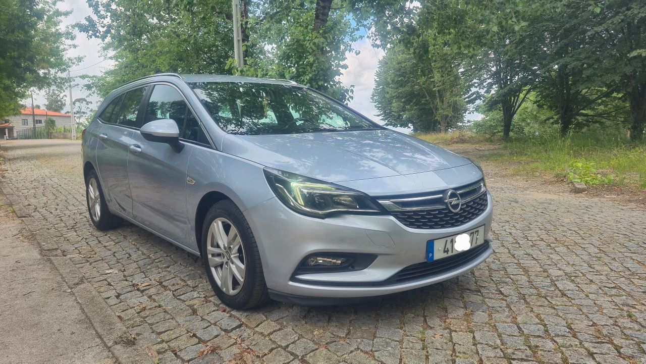 Opel Astra Sport Tourer 1.6 CDTI 110CV