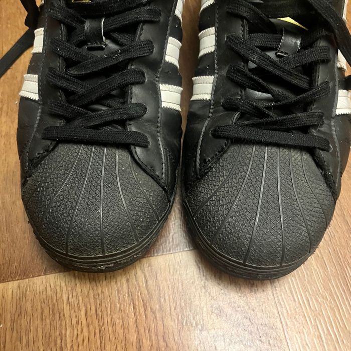 Adidas superstar 42