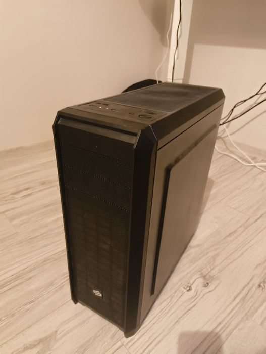 Komputer PC Custom  - Ryzen 5 2600 / RX 580 / 16GB DDR4 / 500GB SSD