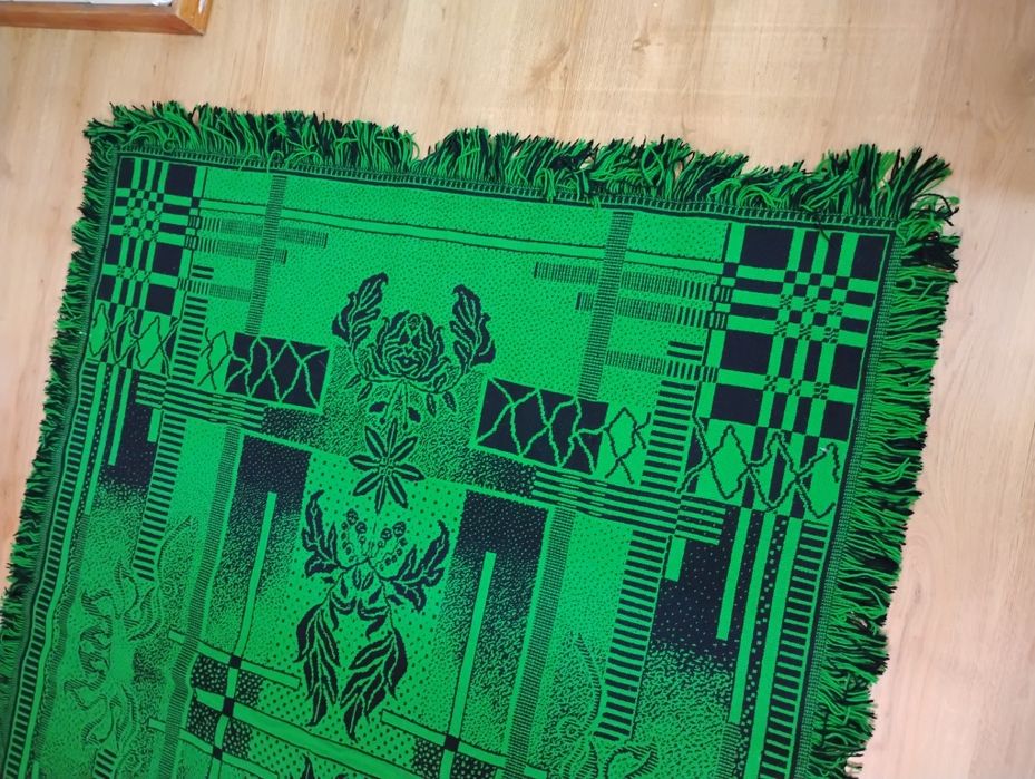 Wełniana 100% wełna kapa narzuta koc na łóżko ścianę vintage staromodn