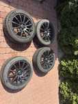Felgi aluminiowe 18” 8.0J ET35 + opony zimowe 245/45 R18 „Komplet”