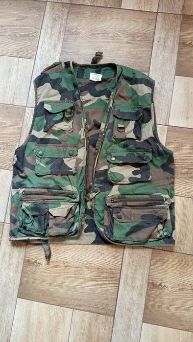Жилет камуфляжний